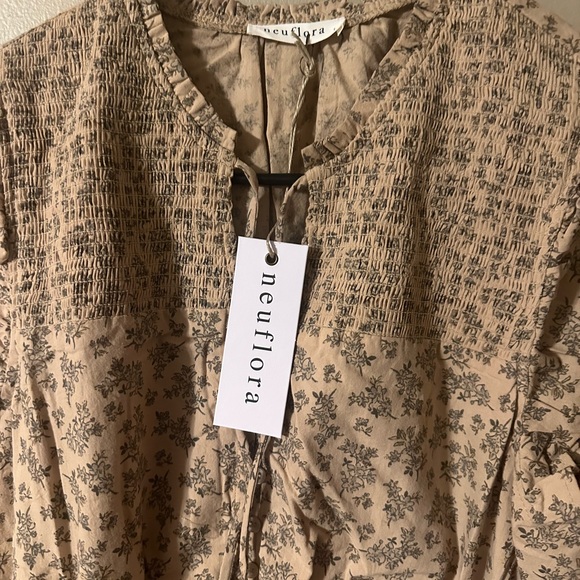 Manchester Dress - Picture 3 of 5